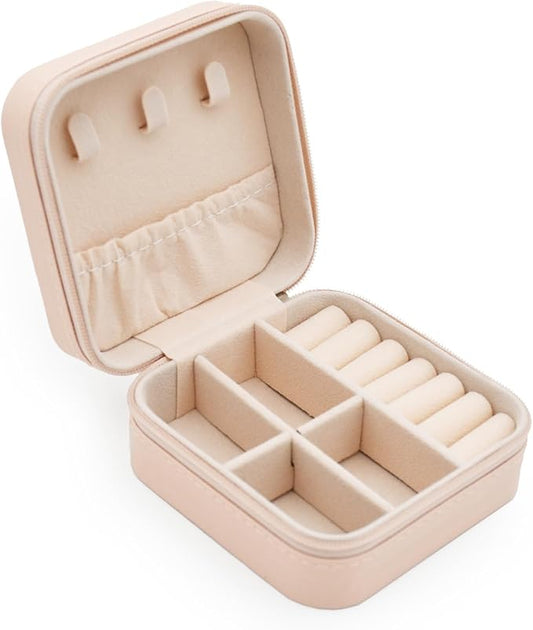MODENGKONGJIAN Mini Jewelry Travel Case, PU Leather Organizer Box, Small Portable Jewellery Storage Holder for Womens Rings Earrings Necklaces Bracelets (Pink)
