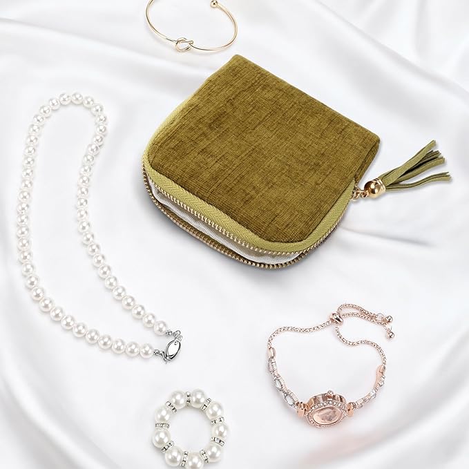 Travel Jewelry Case Small Soft Velvet Organizer Pouch Travel Gifts for Women Storage Bags Mini Jewelry Bag for Gemstones Bracelets Healing Crystal Earring Necklaces Small Pouch Olive Green