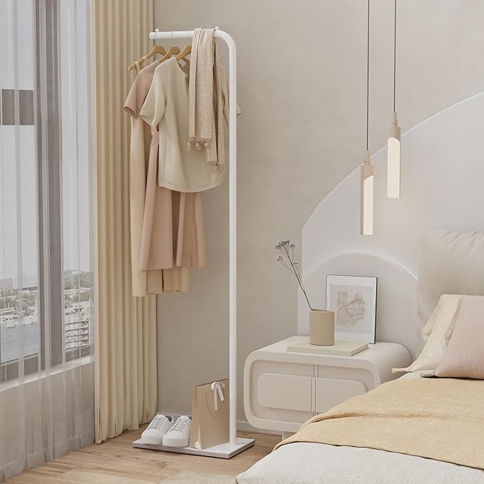 Metal Garment Rack, Coat Rack with Base, Stable Coat Tree Suitable for Bedroom, Hallway, Entrance, for Hats, Coats, Scarves, 70.8 Inches High, White