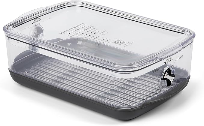 Progressive ProKeeper Stackable Produce ProKeeper Storage Container with Stay-Fresh Vent System (PKS-907 (3 qt Medium Produce))