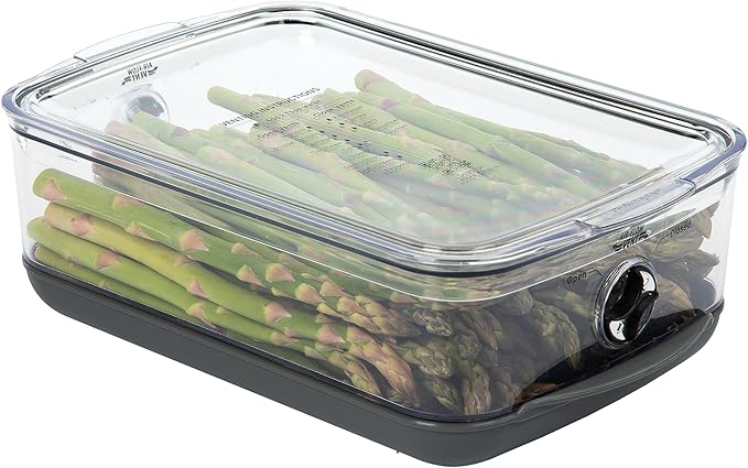 Progressive ProKeeper Stackable Produce ProKeeper Storage Container with Stay-Fresh Vent System (PKS-907 (3 qt Medium Produce))